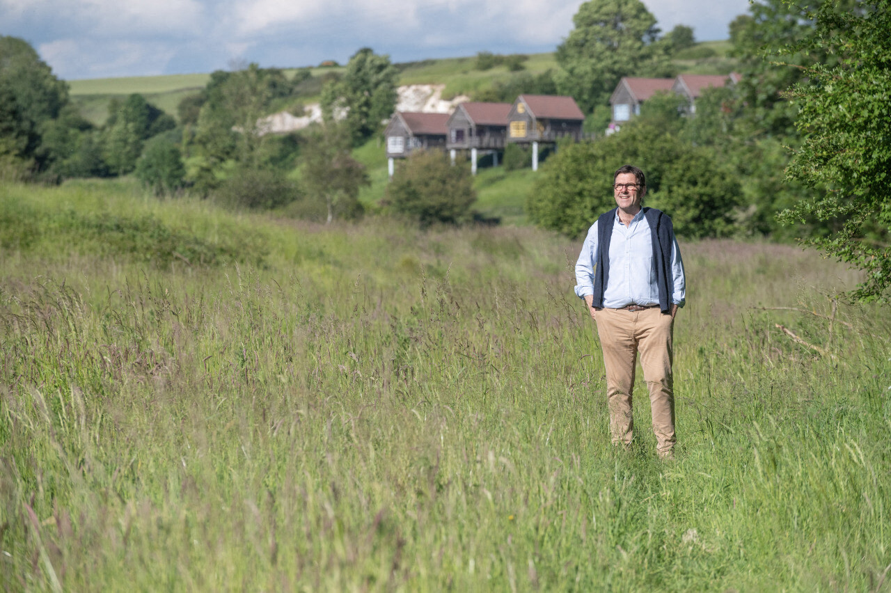 24f4025cda28628f4025cda28fbf40v